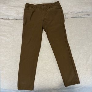 Lululemon Utilitech pants!